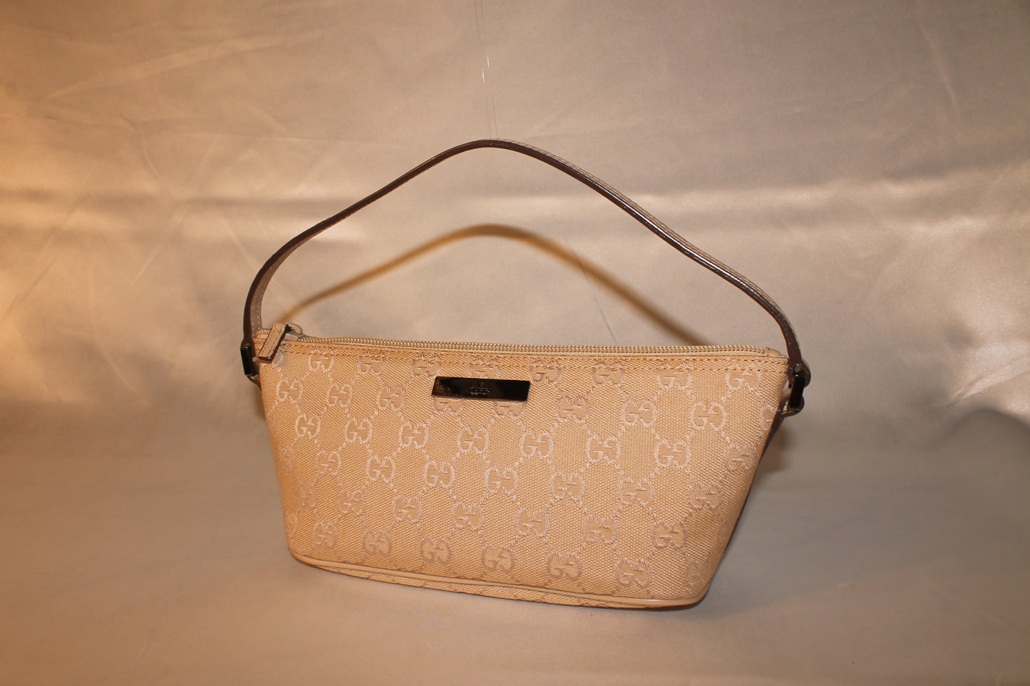 Gucci Boat Pochette
