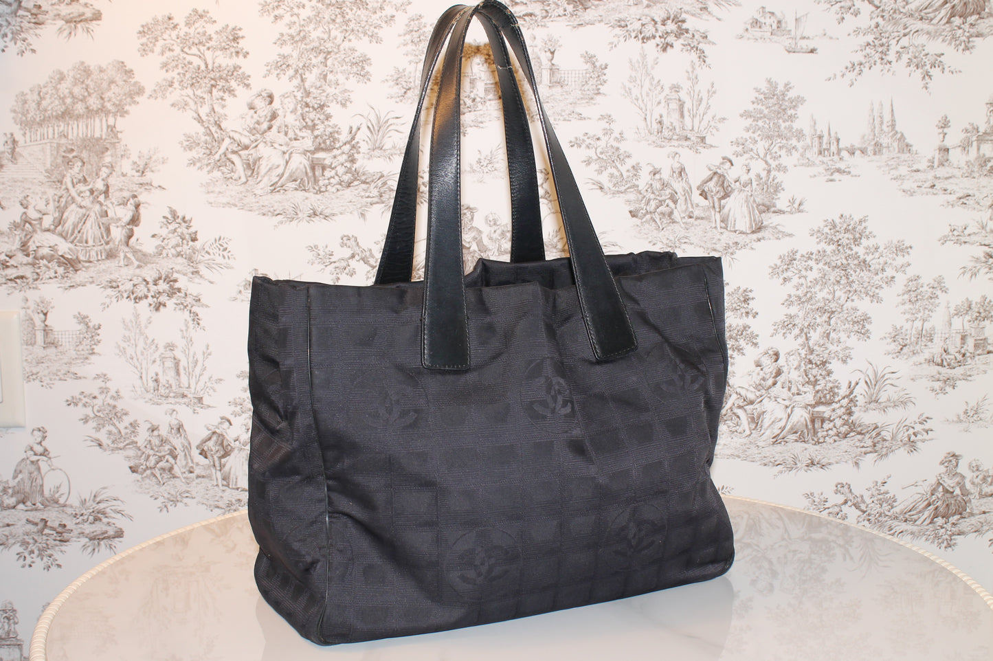 Chanel Travel Line Tote Bag – Mad Maison Vintage